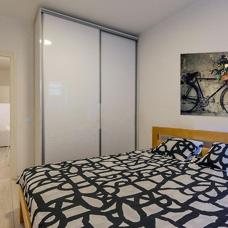 Apartment Natalie เบลเกรด ภายนอก รูปภาพ